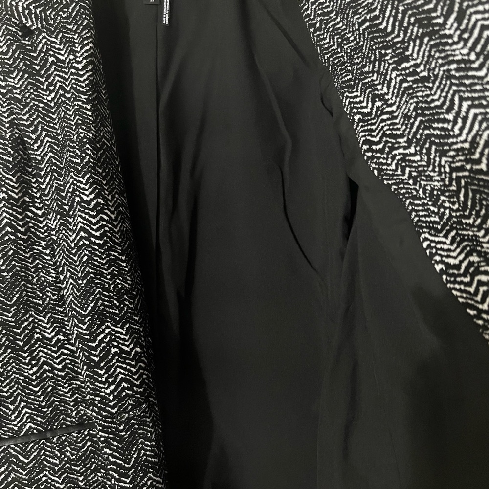 Blazer! - Picture 7 of 9